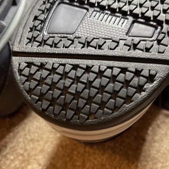 π PUMA Cell Surin 2 Sneakers (Grey & Silver) 10.5 US - NWOB - Picture 8 of 10